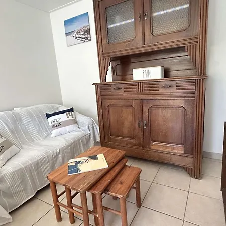 Villa Ep000-02m 3 Pièces- 4 Couchages - *