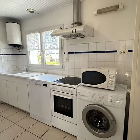 Ep000-02m 3 Pieces- 4 Couchages - فيلة