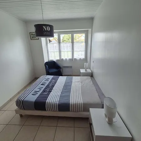 Ep000-02m 3 Pieces- 4 Couchages -