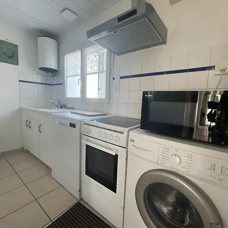 Villa Ep000-02m 3 Pièces- 4 Couchages - *