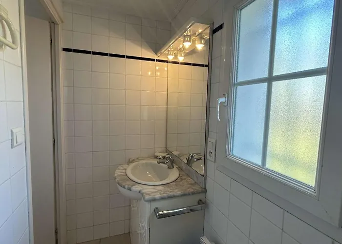 Ep000-02m 3 Pieces- 4 Couchages - Villa